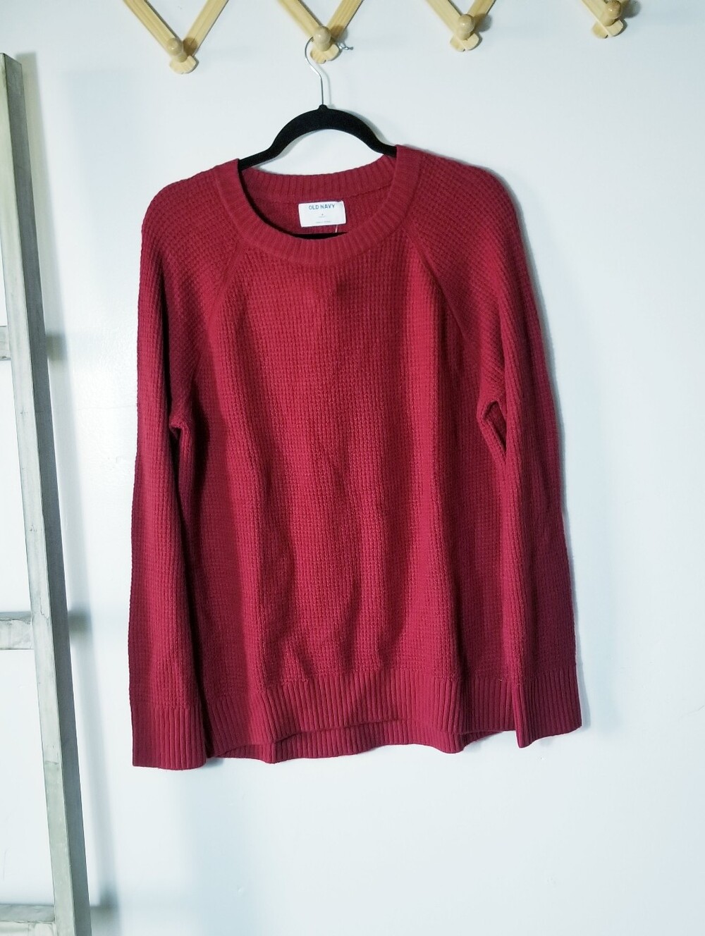NWT OLD NAVY WOMEN'S RED WAFFLE KNIT SWEATER SIZE MEDIUM